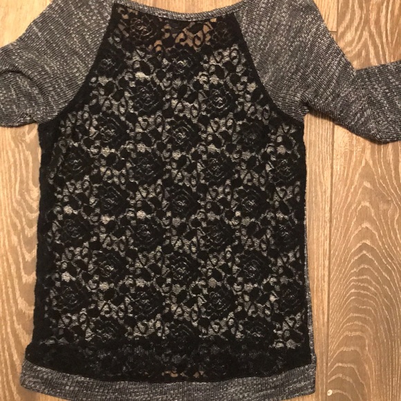 Express Sweater - Picture 3 of 4